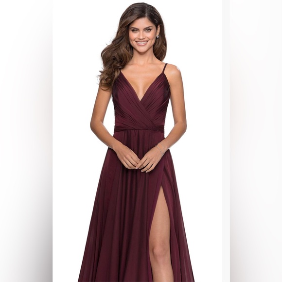 La Femme Chiffon Ballgown in Garnet, Size 0 - Picture 3 of 7